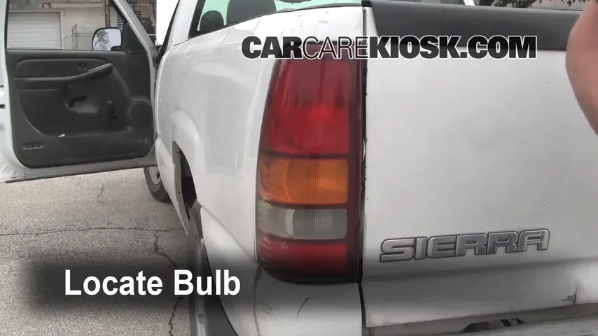 2003 GMC Sierra 1500 WT 4.8L V8 Lights Turn Signal - Rear (replace bulb)